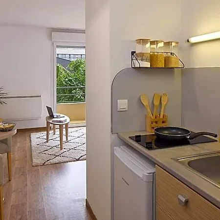 Quality Lejlighedshotel Valenciennes
